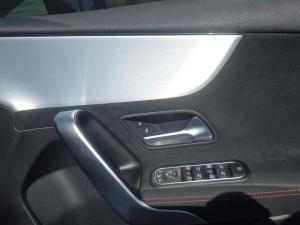 Mercedes-Benz A-Class A200 hatch Progressive - Image 13