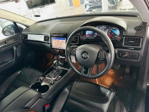 Volkswagen Touareg V6 - Image 2