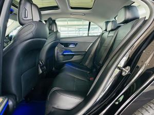 Mercedes-Benz C-Class C200 Avantgarde - Image 10
