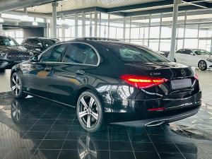 Mercedes-Benz C-Class C200 Avantgarde - Image 12