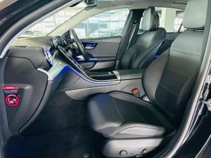 Mercedes-Benz C-Class C200 Avantgarde - Image 2