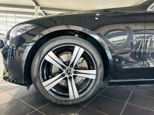 Mercedes-Benz C-Class C200 Avantgarde - Image 7