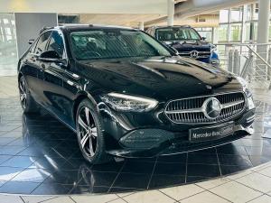 Mercedes-Benz C-Class C200 Avantgarde - Image 9