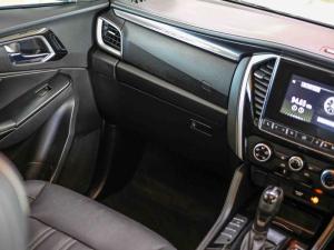 Isuzu mu-X 3.0TD LS 4x4 - Image 17