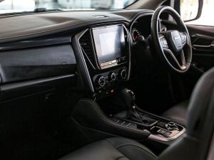 Isuzu mu-X 3.0TD LS 4x4 - Image 19