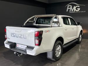Isuzu D-Max 3.0TD double cab LS 4x4 auto - Image 5