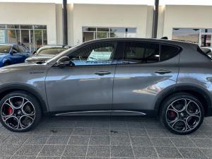 Alfa Romeo Tonale 1.5T Hybrid Speciale - Image 10