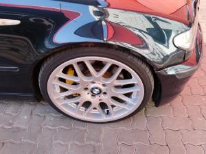 BMW 330d Exclusive - Image 10