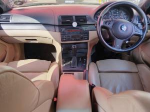 BMW 330d Exclusive - Image 7