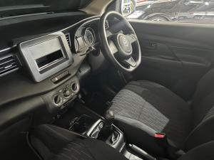 Toyota Rumion 1.5 S - Image 11