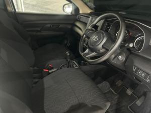 Toyota Rumion 1.5 S - Image 6