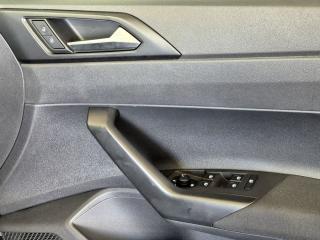 Volkswagen Polo hatch 1.0TSI