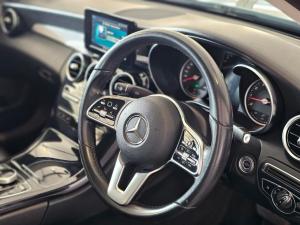 Mercedes-Benz C-Class C180 - Image 9