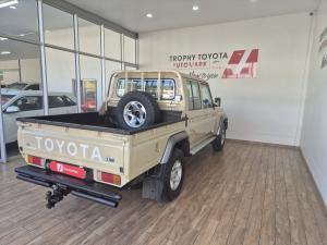 Toyota Land Cruiser 79 4.0 V6 double cab - Image 4
