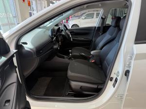 Hyundai i20 1.2 Fluid - Image 7