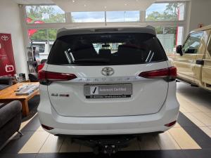 Toyota Fortuner 2.4GD-6 manual - Image 7