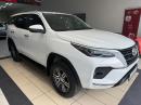 Thumbnail Toyota Fortuner 2.4GD-6 manual
