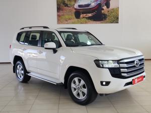 Toyota Land Cruiser 300 3.3D GX-R - Image 1