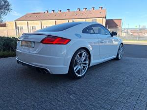 Audi TT TTS coupe quattro - Image 2