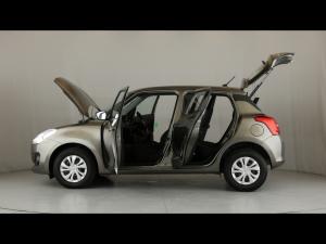 Suzuki Swift 1.2 GL auto - Image 11
