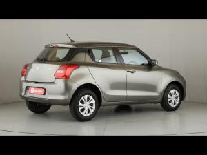 Suzuki Swift 1.2 GL auto - Image 2