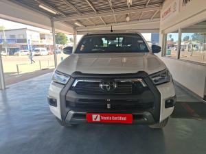 Toyota Hilux 2.8GD-6 double cab 4x4 Legend auto - Image 4