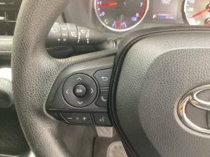 Toyota RAV4 2.0 GX auto - Image 13