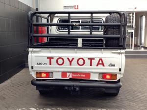 Toyota Land Cruiser 79 4.5D-4D V8 double cab LX - Image 6