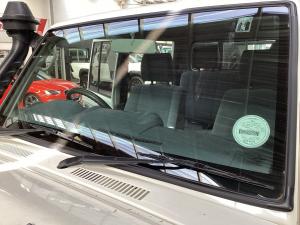 Toyota Land Cruiser 79 4.5D-4D V8 double cab LX - Image 14