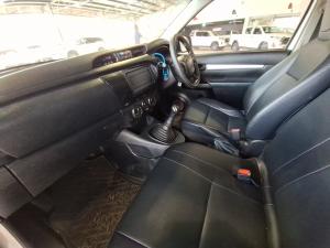 Toyota Hilux 2.4GD single cab S (aircon) - Image 7