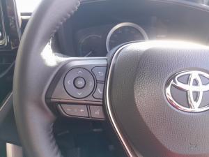 Toyota Corolla Cross 1.8 Hybrid XS - Image 9