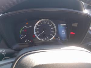 Toyota Corolla Cross 1.8 Hybrid XS - Image 11
