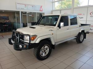 Toyota Land Cruiser 79 4.5D 70TH EDD/C - Image 17