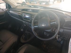 Toyota Hilux 2.4 GD SP/U Single Cab - Image 6