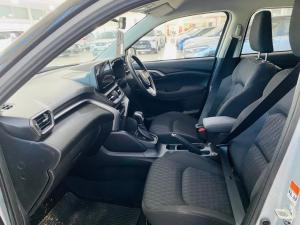 Toyota Urban Cruiser 1.5 XR automatic - Image 7