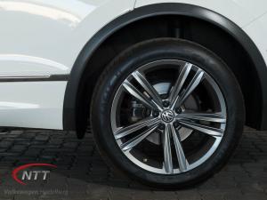 Volkswagen Tiguan Allspace 2.0 TSI C/LINE 4MOT - Image 9