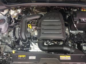 Volkswagen T-CROSS 1.0 TSI Life DSG - Image 17