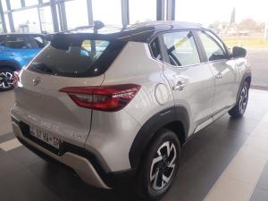 Nissan Magnite 1.0T Acenta CVT - Image 2
