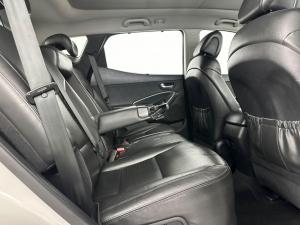 Hyundai Santa FE R2.2 Crdi GLS automatic 7Seat - Image 16