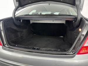 Mercedes-Benz C200 BE Classic automatic - Image 18
