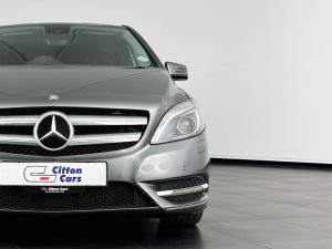 Mercedes-Benz B 180 BE automatic - Image 2