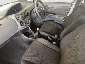 Toyota Etios 1.5 Xs/SPRINT 5-Door - Image 3