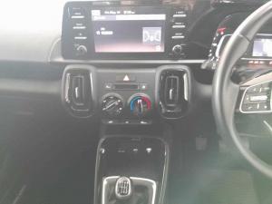 Kia Sonet 1.5 EX - Image 18