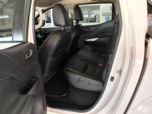 Nissan Navara 2.5DDTI SE automatic D/C - Image 11