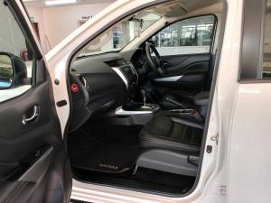 Nissan Navara 2.5DDTI SE automatic D/C - Image 12