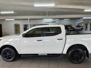 Nissan Navara 2.5DDTI SE automatic D/C - Image 2