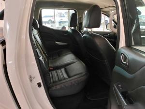 Nissan Navara 2.5DDTI SE automatic D/C - Image 9