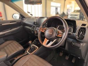 Kia Sonet 1.5 LX - Image 8