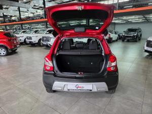 Toyota Etios 1.5 Xs/SPRINT 5-Door - Image 8