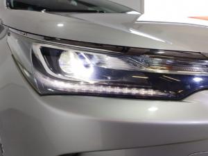 Toyota Corolla 1.8 Exclusive auto - Image 10